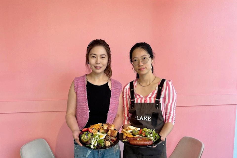 Susan Feng, left, and Siqi Zhong, owner and master baker respectively, of O-Lake Cafe & Bistro. 