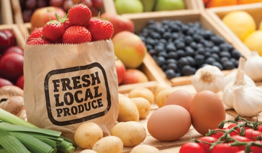 78833kelownafarmers-market-local-produce-520