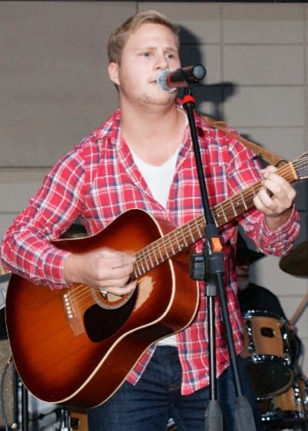 4832kelownafacebook-michael
