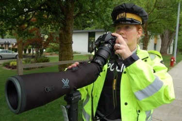 61088BCLN200751823_Distracted_driving_scope_web