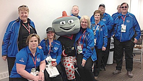 63008penticton170303-PWN-Scotties-volunteers