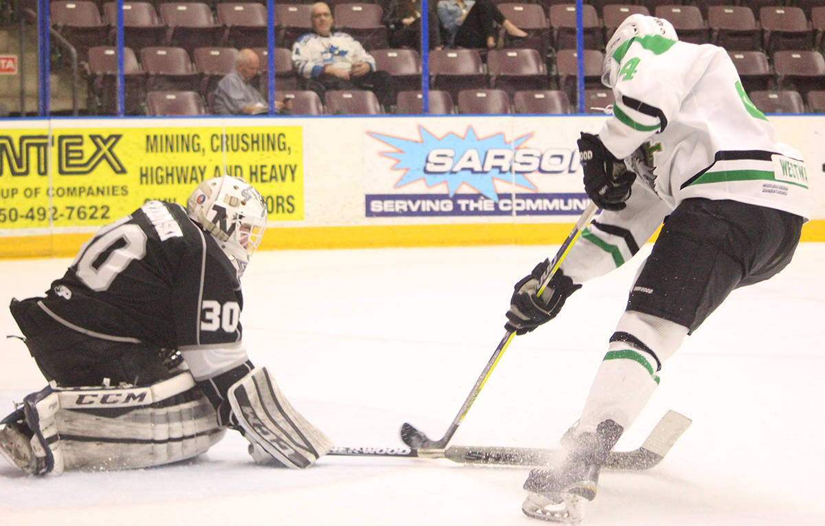 web1_170430-PWN-North-Stars-Terriers4