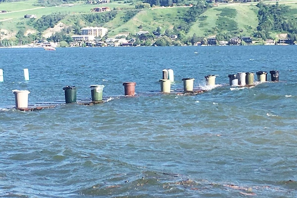 web1_170526-VMS-M-170526-VMS-Okanagan-Lake-flood