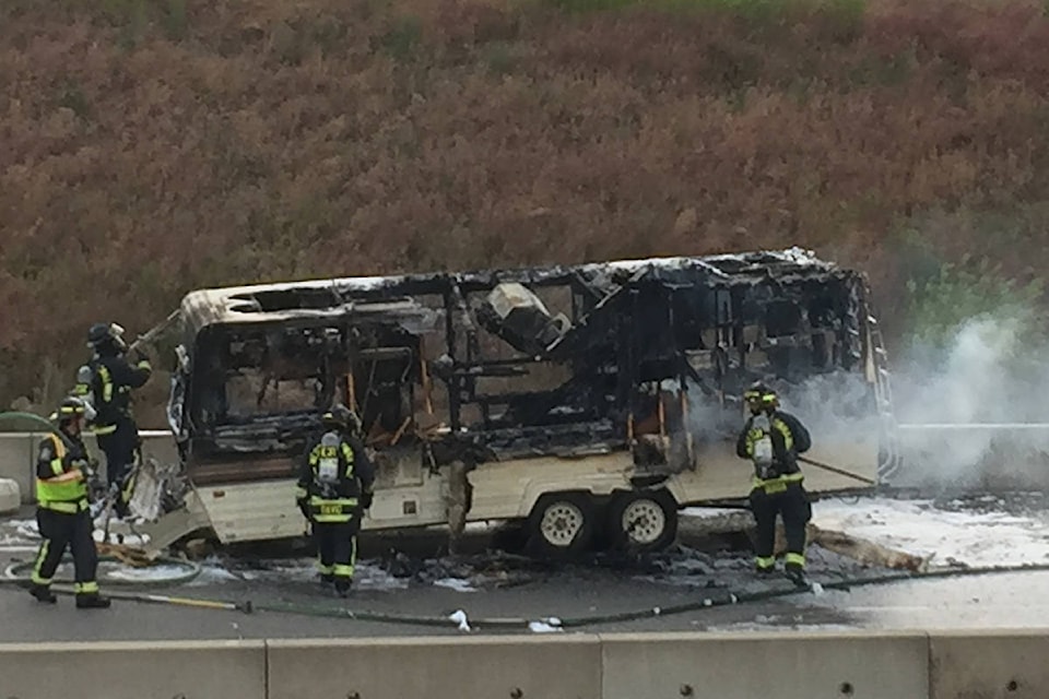 web1_copy_170531-KCN-Truck-fire_1