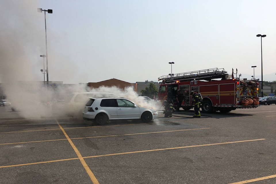 7756083_web1_170718-BPD-walmartfire