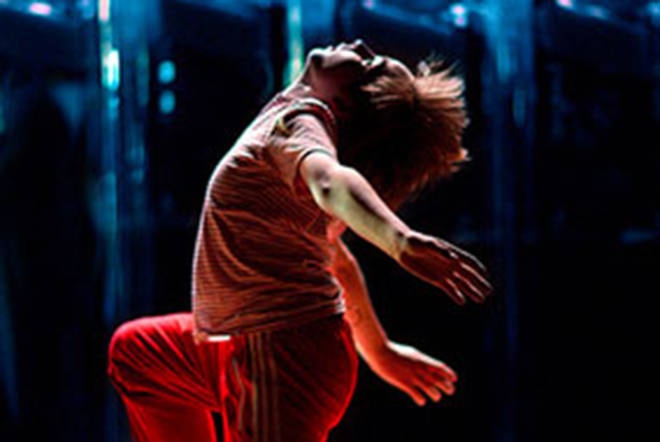 7891164_web1_170728-KCN-billy-elliot