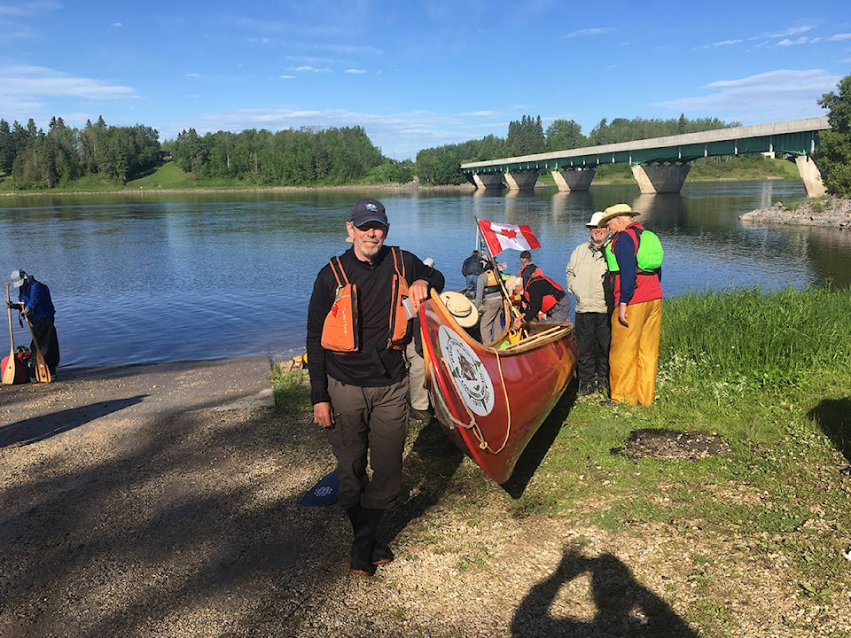 web1_170707-KCN-150-paddlers