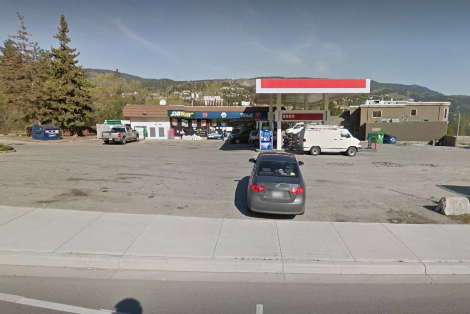 8030566_web1_170809-KCN-west-kelowna-esso