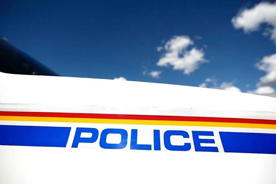 8077010_web1_170808-RDA-M-170616-RDA-RCMP-File-cruiser-logo4021