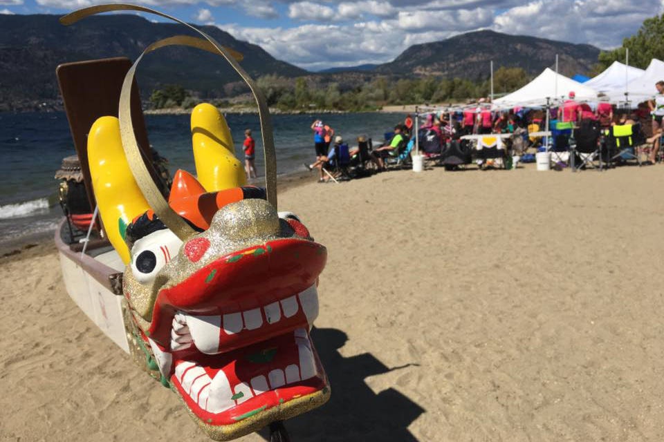 8259873_web1_170825-KCN-dragon-boats