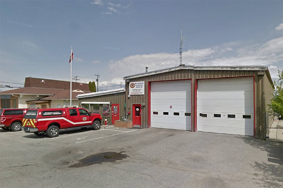 8388154_web1_170906-KCN0-Lakeview-heights-firehall