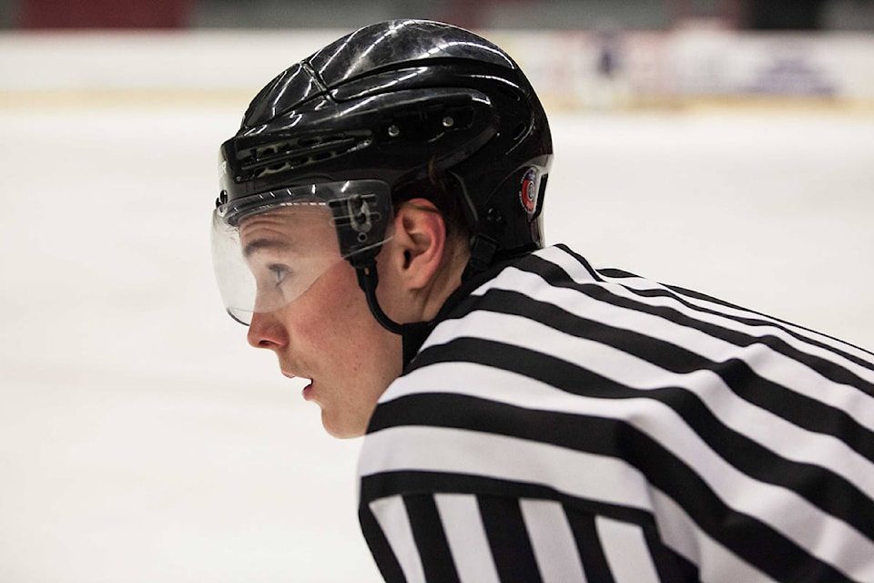 8461418_web1_170913-WIN-hockey-refs_1