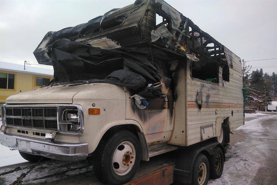 9292549_web1_171108-BPD-rvs-dumped