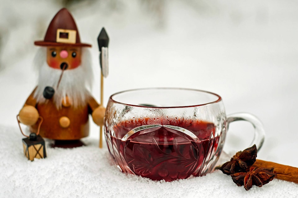9482222_web1_171122-KCN-mulled-wine