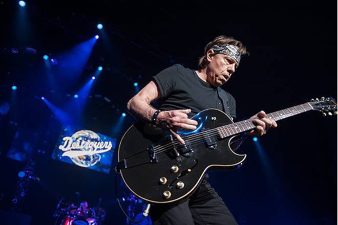 9539987_web1_171129-PWN-GeorgeThorogood-T