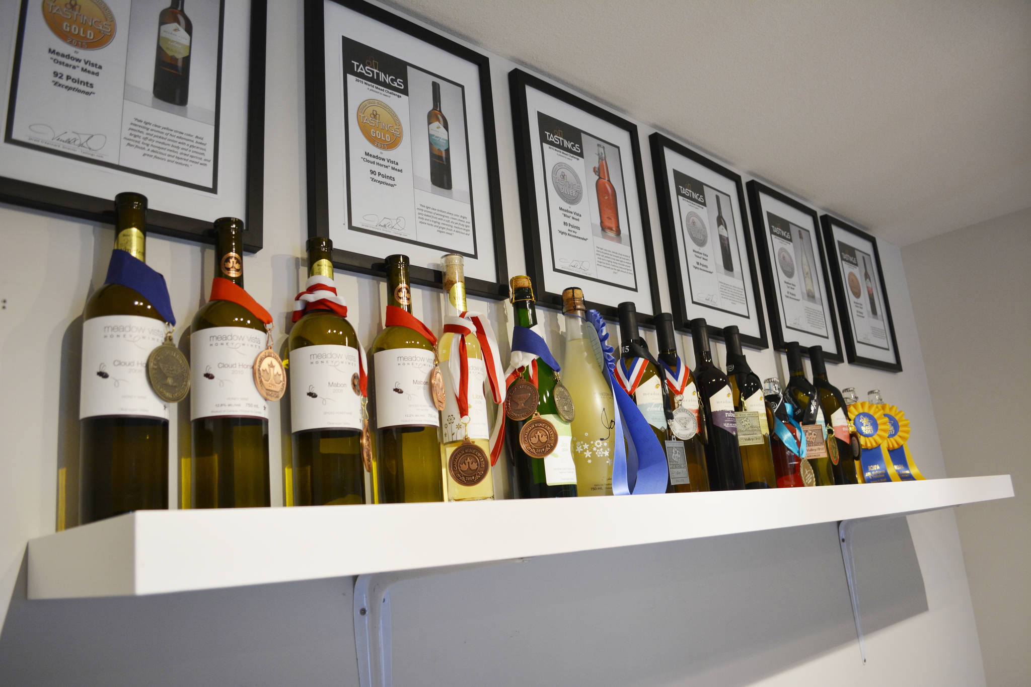 10336279_web1_180126-KCN-Meadow-Vista-awards