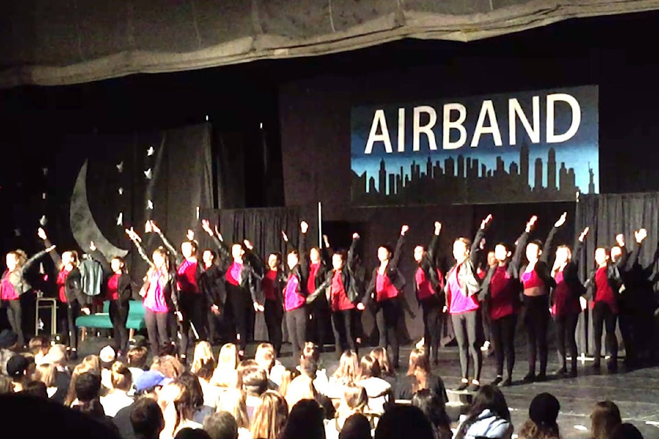 11062280_web1_copy_airband