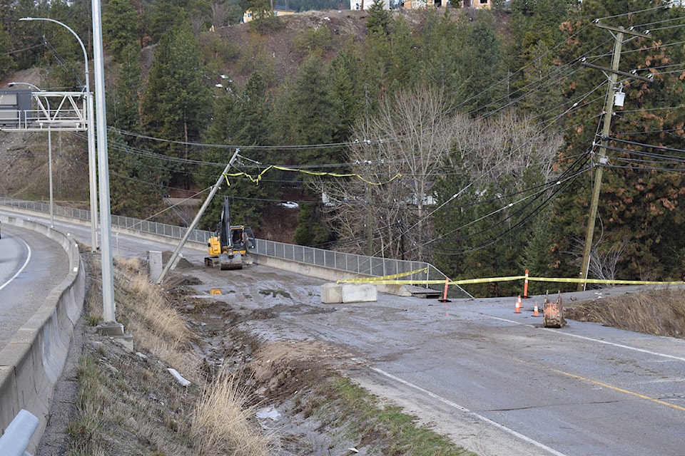 11408527_web1_180323-KCN-flood-damage-lower-glenrosa