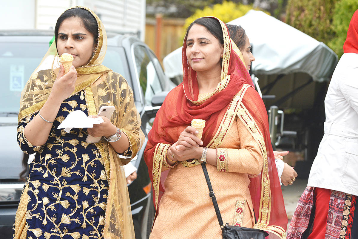 11658047_web1_180502-KCN-Vaisakhi-Parade4