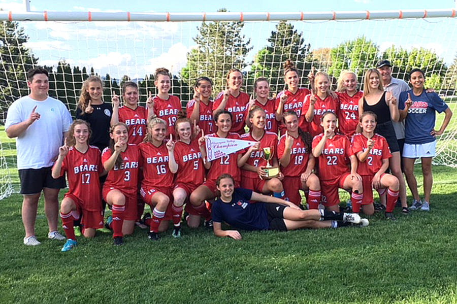 11922362_web1_Soccer-Girls-Valley-Champ