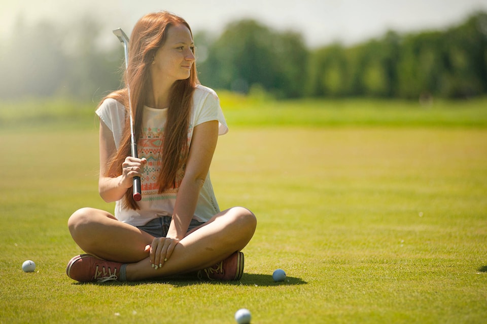 12549593_web1_180630-KCN-kid-golfing