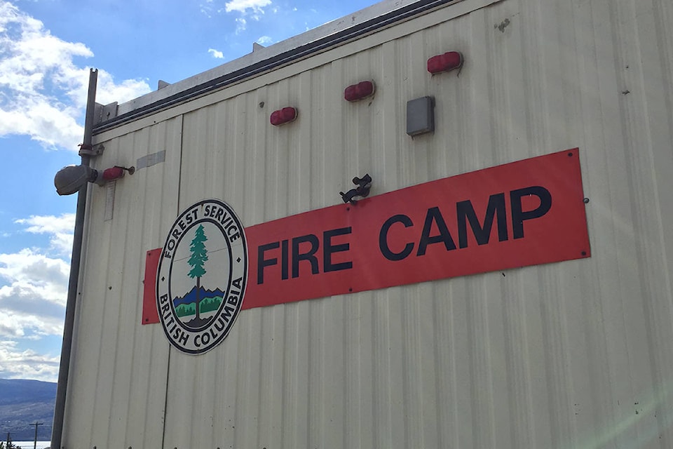 12810661_web1_180825_KCN_fire-camp2