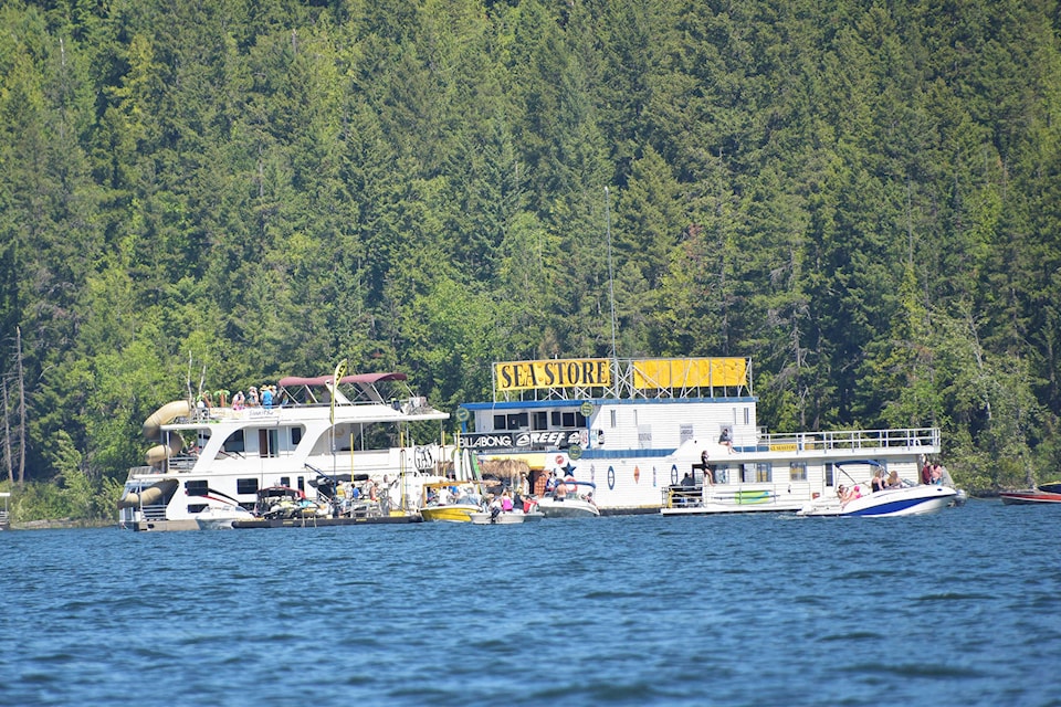 13263401_web1_20180519-SAA-Trooper-houseboat-JE-011