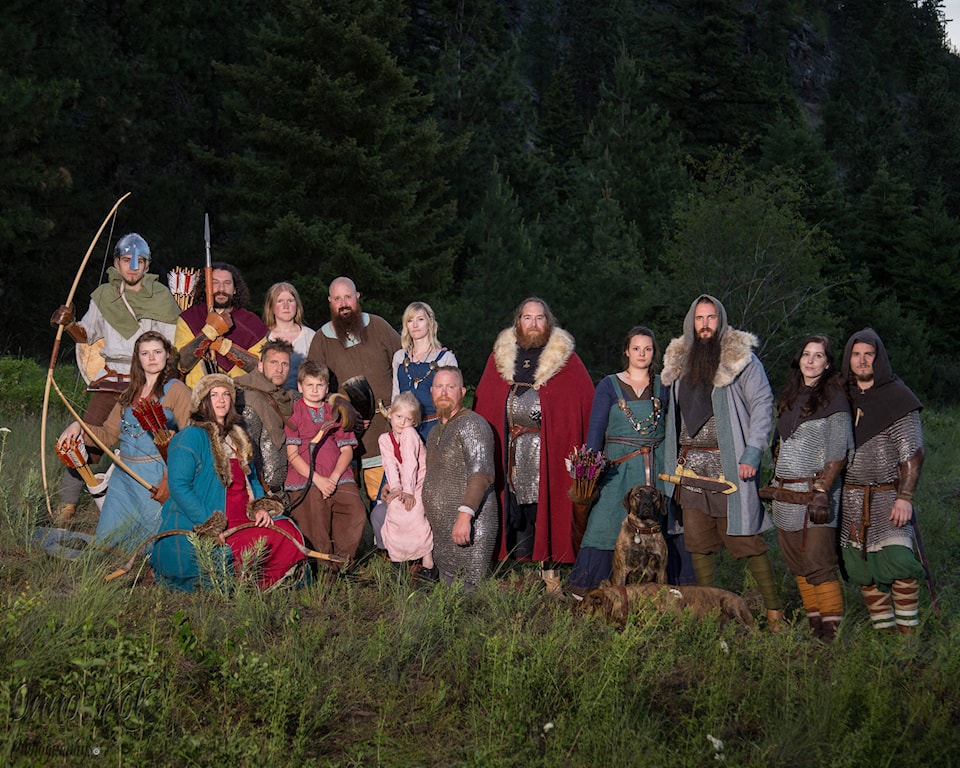 13506871_web1_180911-KCN-Okanagan-Vikings