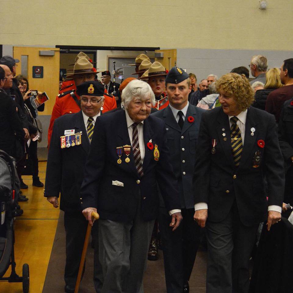 14352472_web1_181111-WIN-Remembrance-Day_3