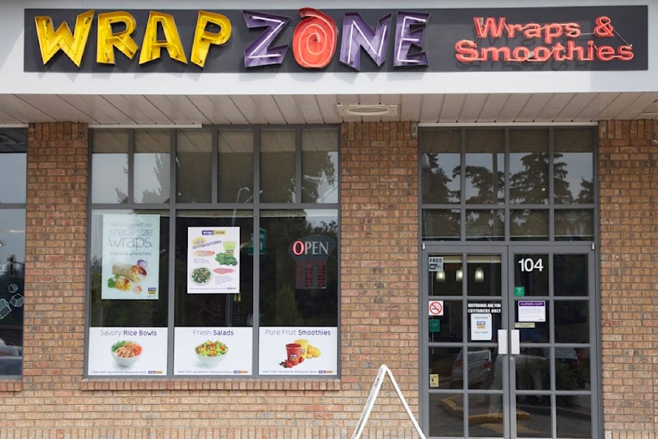 14706949_web1_181212-VMS-wrapzone