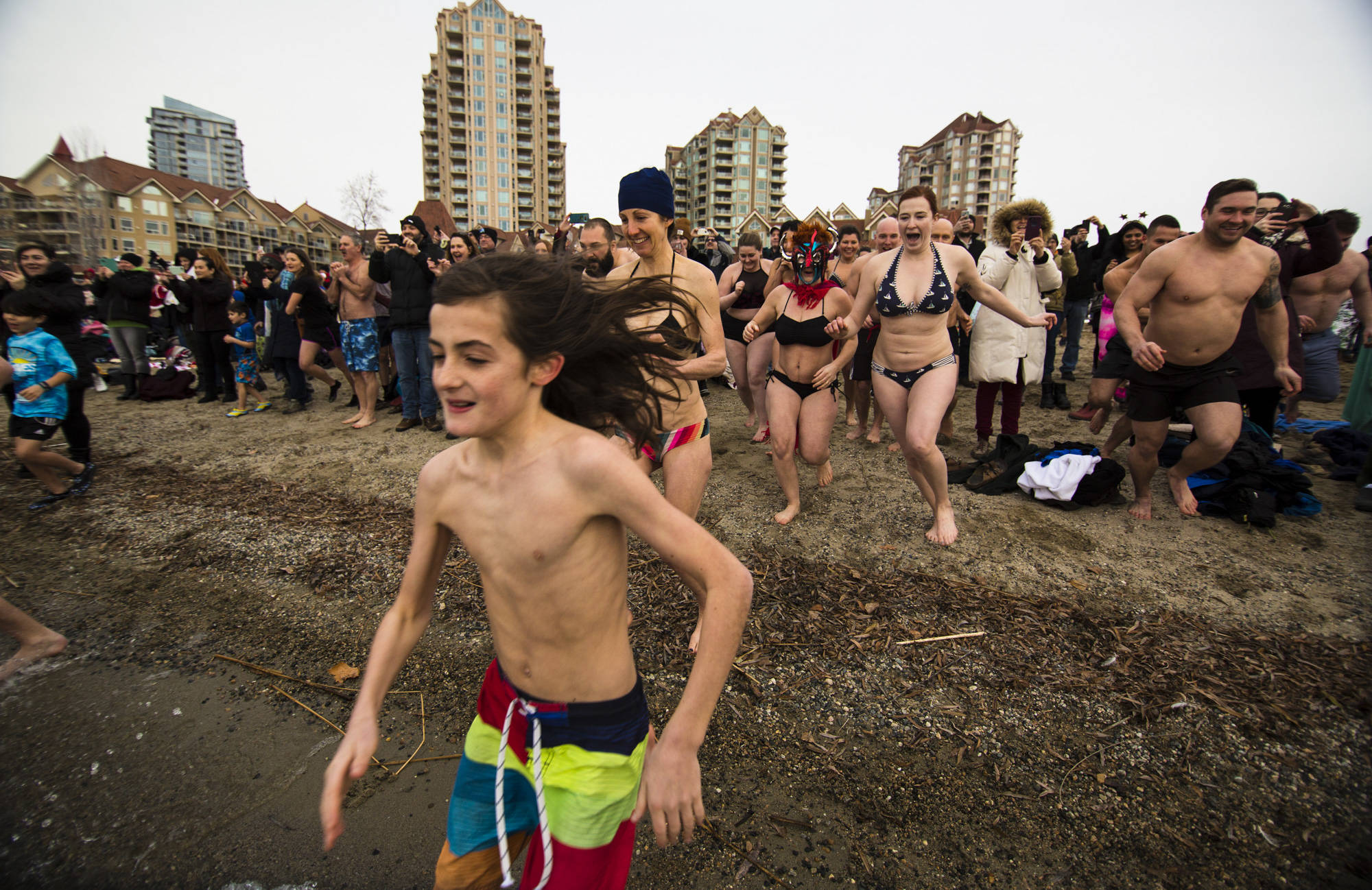 14991033_web1_190101-KCN-MTiel-PolarDip14