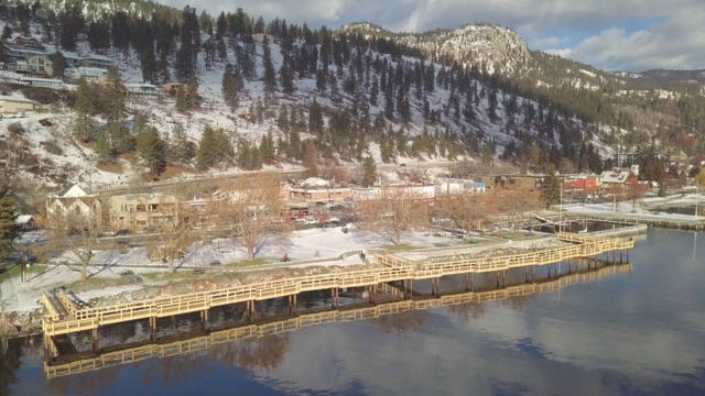 15341514_web1_190129-KCN-PEachland-pier_2