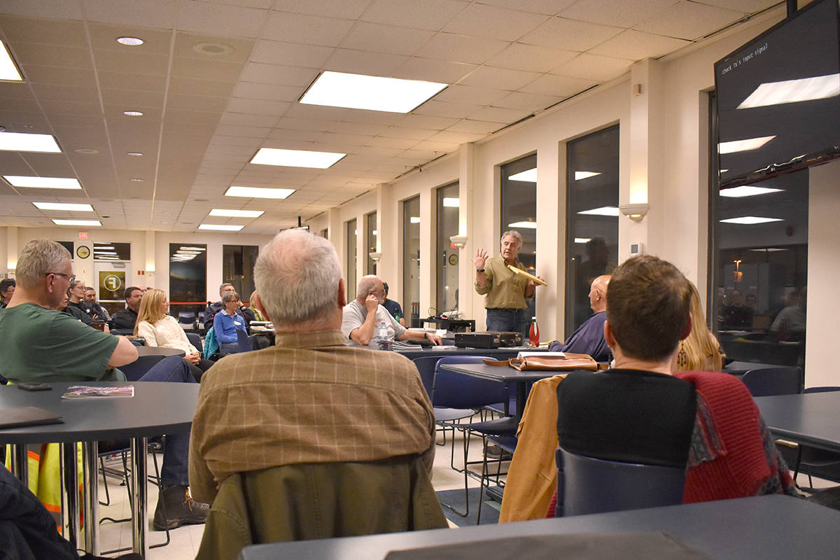 ‘It’s never a singular cause,’ too soon for Kelowna beekeepers to