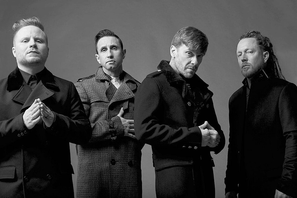 16827343_web1_M-Shinedown-edh-1801004