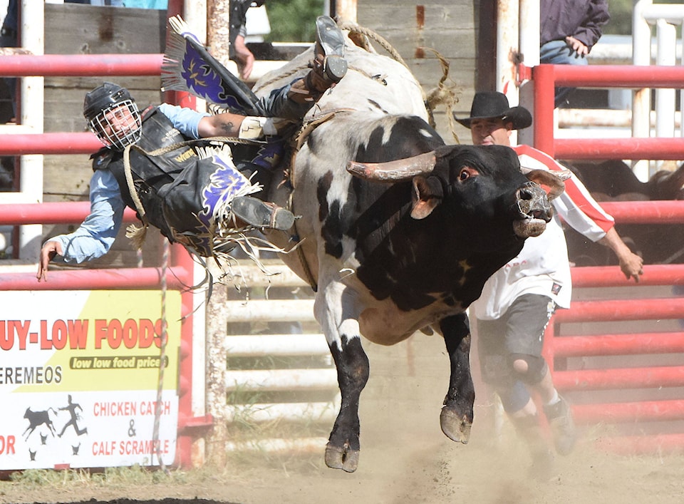 16947746_web1_190522-PWN-Karemeosrodeo--13