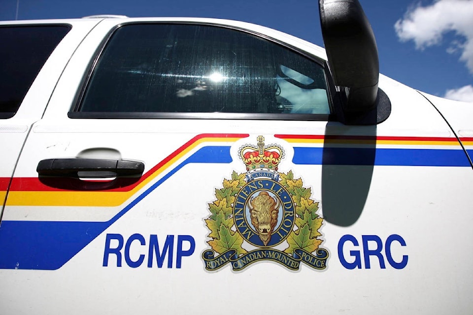 17632364_web1_170616-RDA-RCMP-File-Cruiser-logo4023