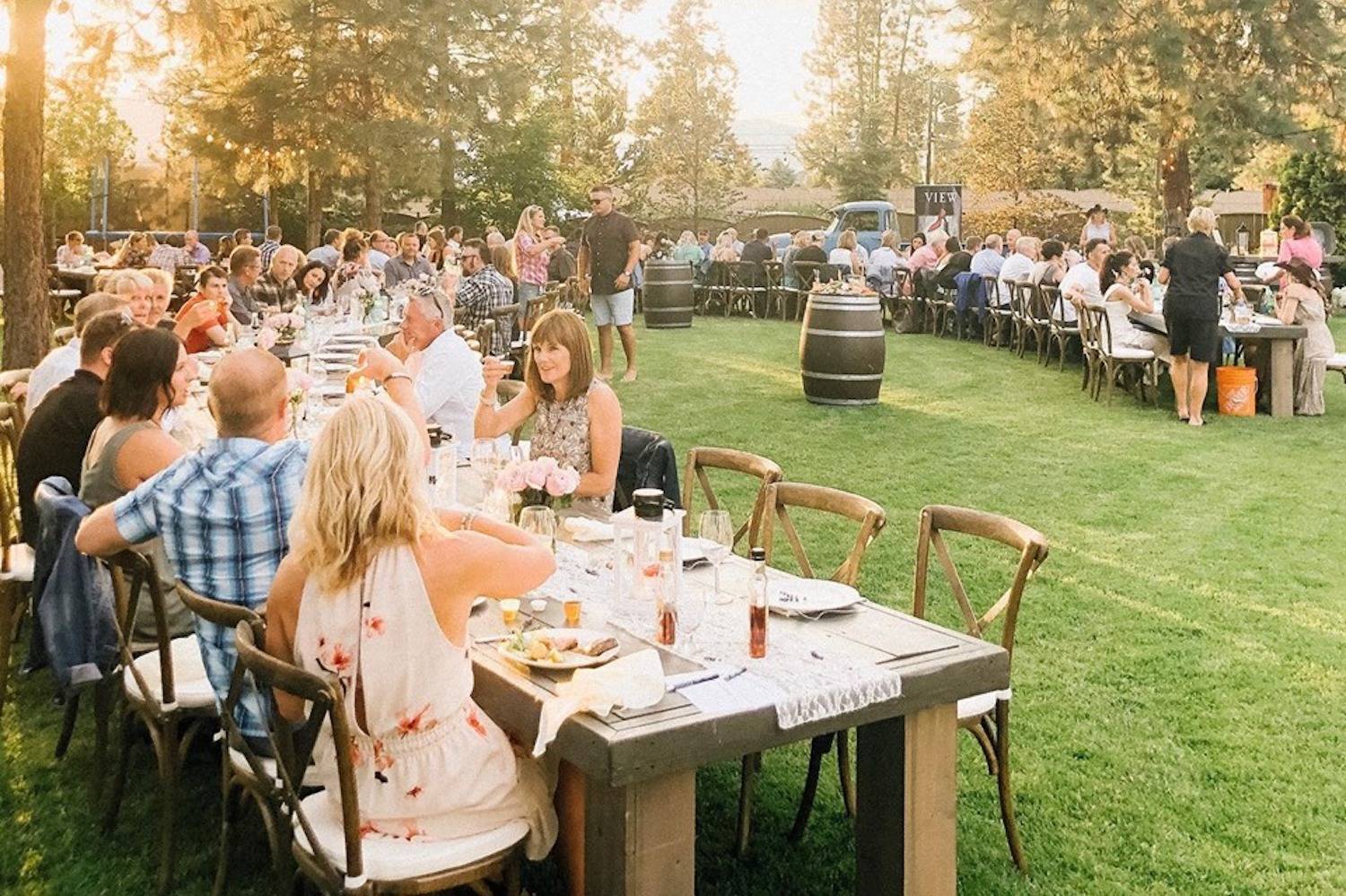 17805866_web1_66981395_2476590555725350_4032801281071382528_n