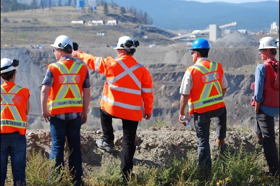 18036817_web1_20190128-BPD-mine-inspectors-BCgov