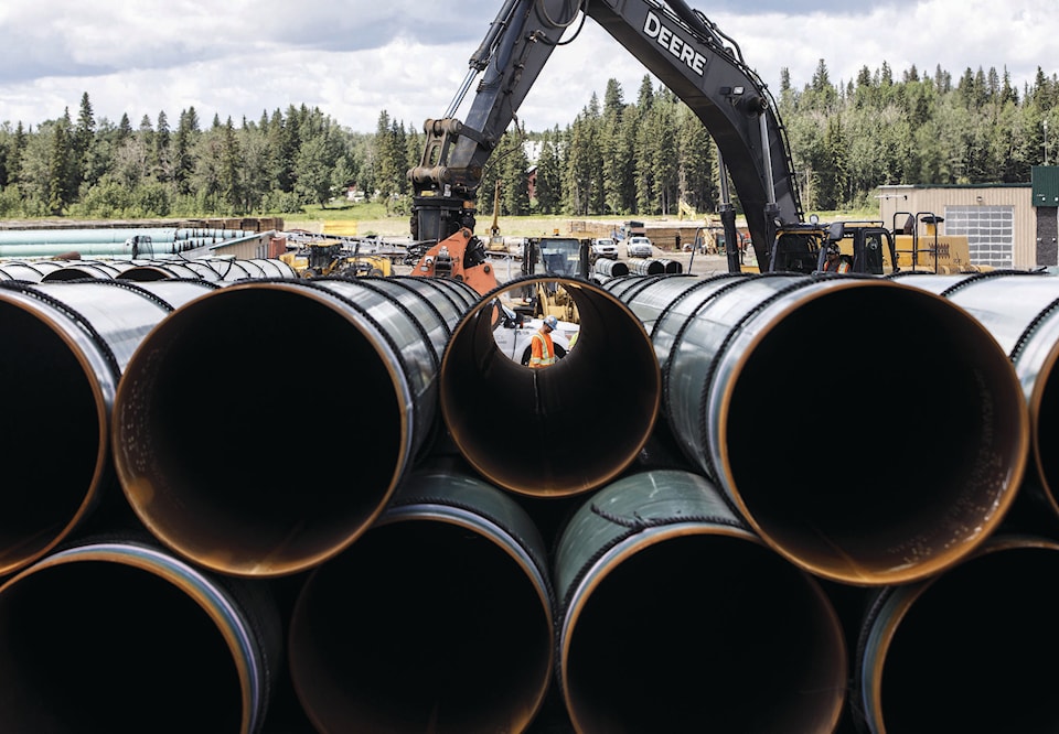 18559333_web1_190822-RDA-Canada-Trans-Mountain-Pipeline-PIC