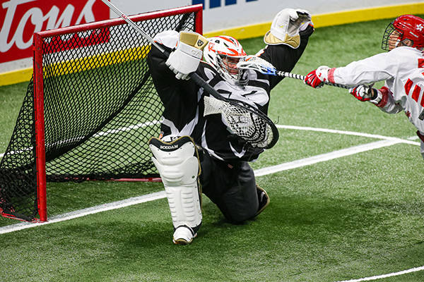 18653630_web1_190924-LAD-world-indoor-lacrosse-day-5_24