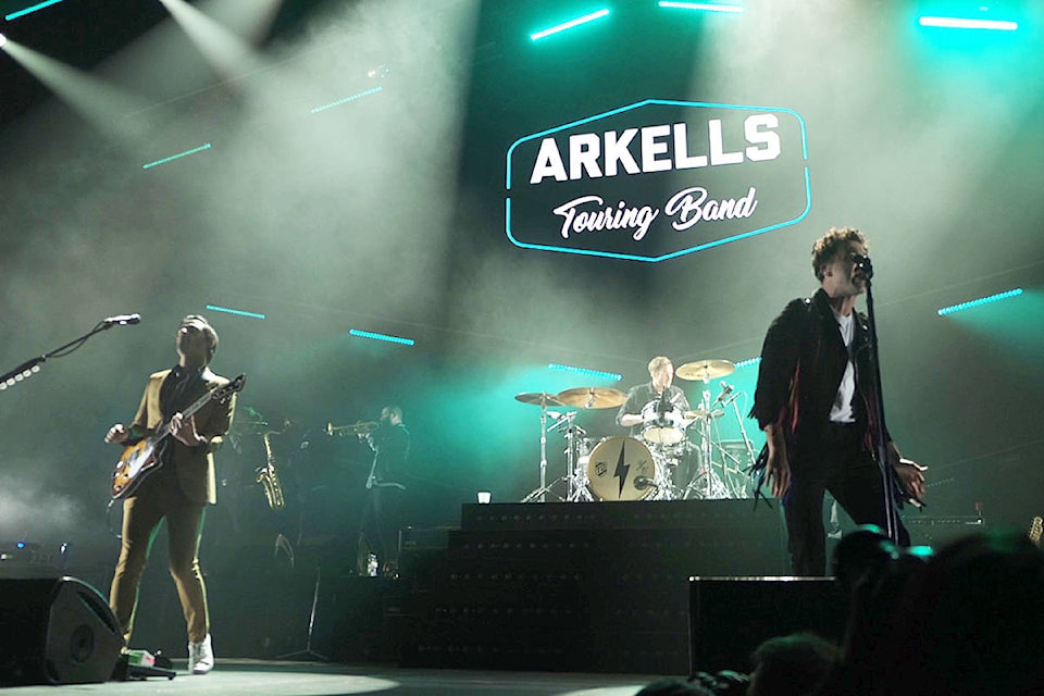 19679654_web1_190206-KCN-arkells