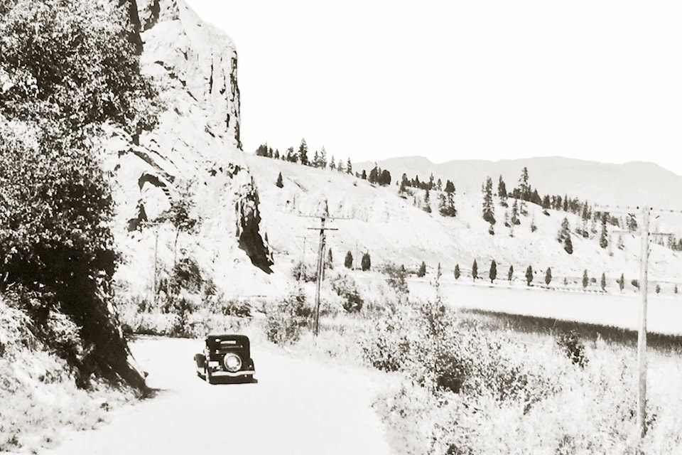 19985355_web1_200109-SUM-Historic-road_1