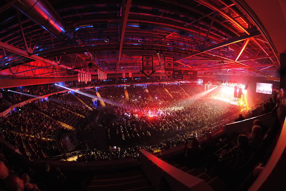 20024481_web1_SOEC-John-Fogerty