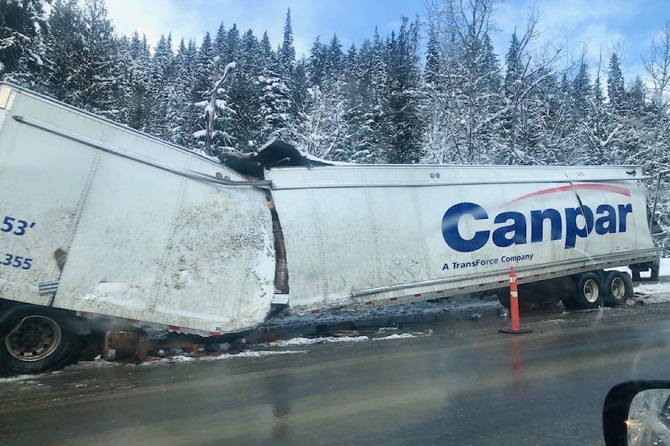 20560090_web1_200220-RTR-trans-canada-accident-PUSH-accident_1