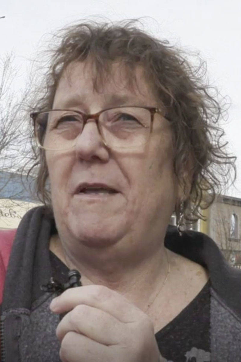 20843655_web1_Roxi-Hermsen