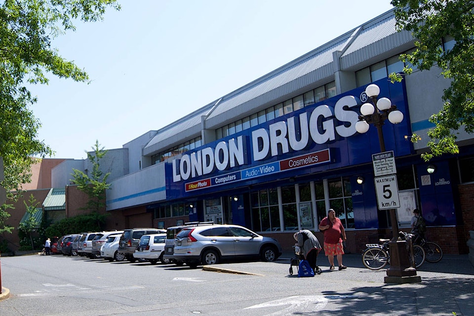 21075103_web1_190612-VNE-LondonDrugs