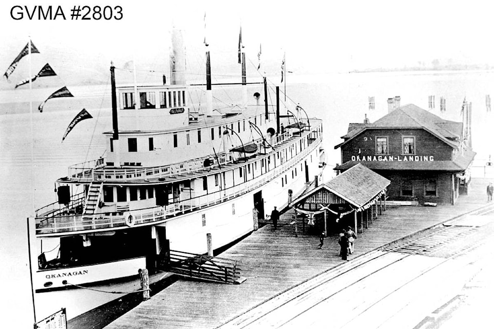 21736933_web1_200604-VMS-historypic-sternwheeler_1