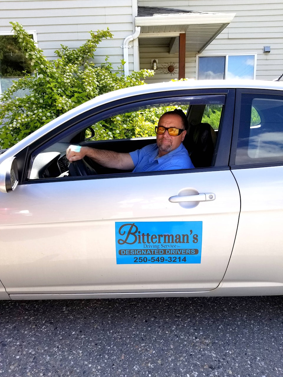 21742047_web1_200604-VMS-bittermans-driving_1