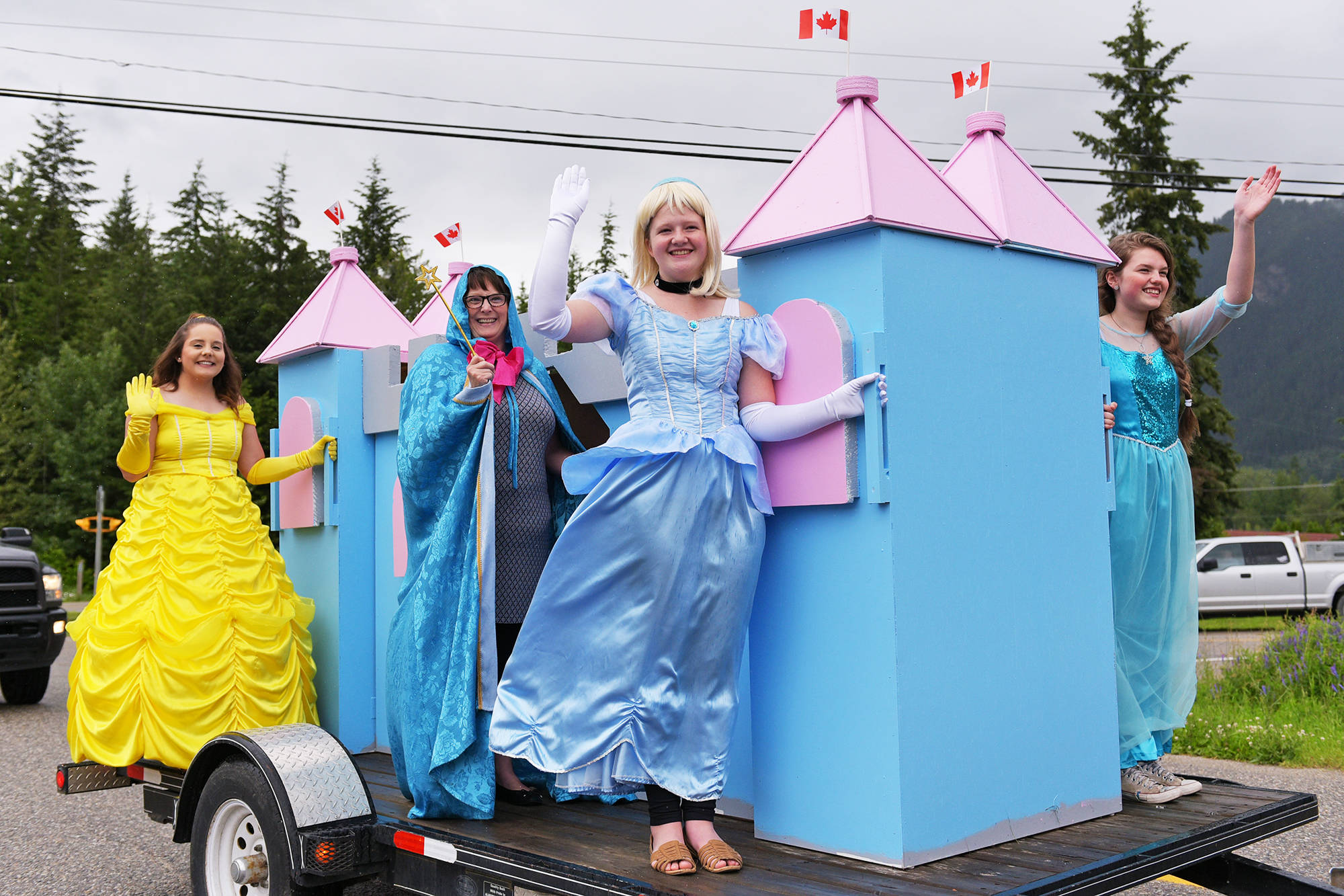 22015404_web1_200709-EVN-Canada-Day-parade-2020_5