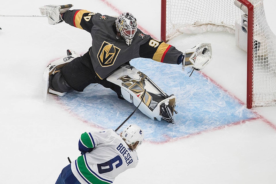 22624351_web1_200904-PQN--Canucks-Golden-Knights-Game7-canucks_1